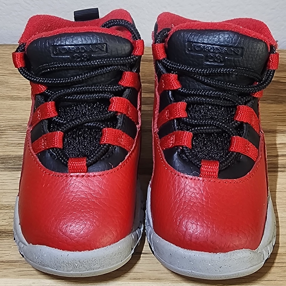 Air Jordan 10 Retro Bulls Over Broadway 310808-601 Toddler Sz 6c